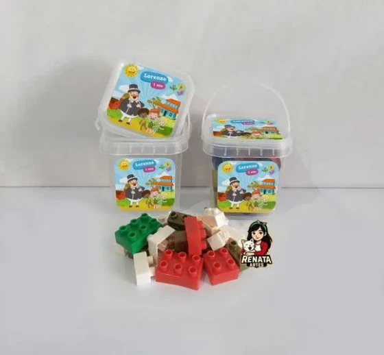 Monta Monta no Baldinho Personalizado Mundo Bita