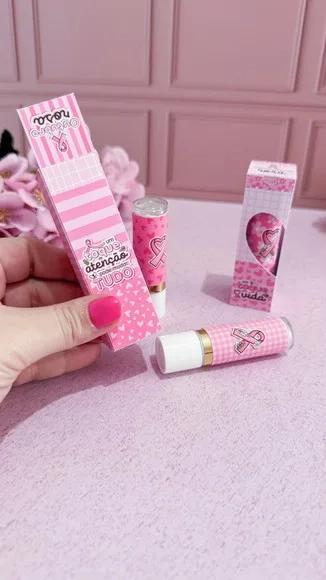 Caixa com Manteiga de Cacau Outubro Rosa