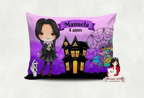 Almofada Wandinha Baby 2