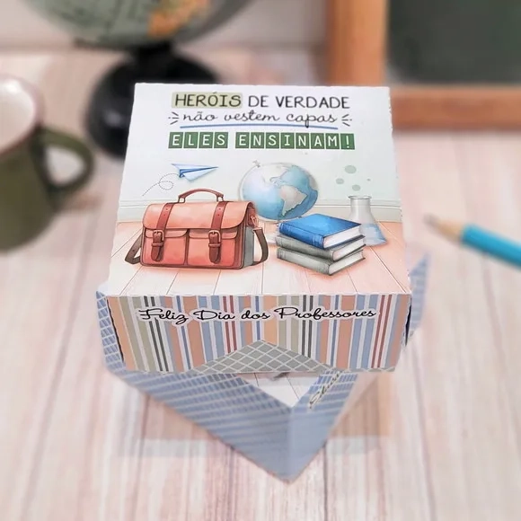 Caixa para 4 Doces Dia dos Professores - Enviada Desmontada