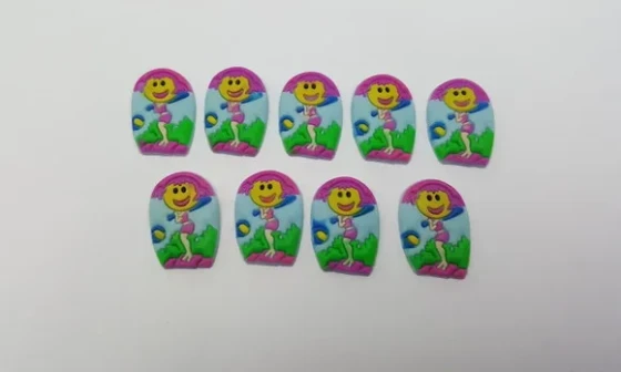 Aplique Menina Jogando Beisebol Emborrachado de 2,2cm