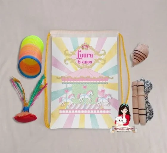 Mochila Boa Infância Personalizada Tema Carrossel Encantado