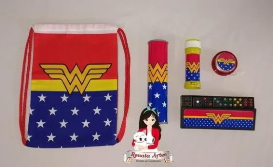 Kit Jogos + Bolha na Mochila Mulher Maravilha