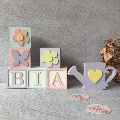 Tons Pastel Cubos 6x6cm Ts + Regador - Decoração Bebê