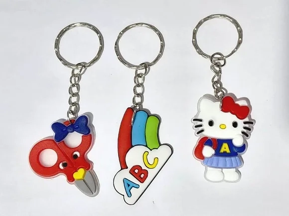 Chaveiro Hello Kitty Escola Emborrachado Pacote C/6 Unidades