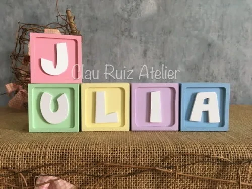 Cubos Personalizados Pocoyo 6x6 cm - Decoração de Festa Infantil e Quarto de Bebê em MDF