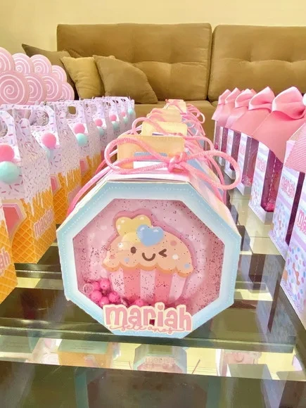 Kit 30 Lembrancinhas Confeitaria de Luxo