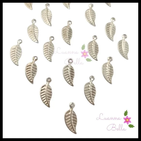 Pingente de Metal Modelo Folha Prata - Pct c/20 unids