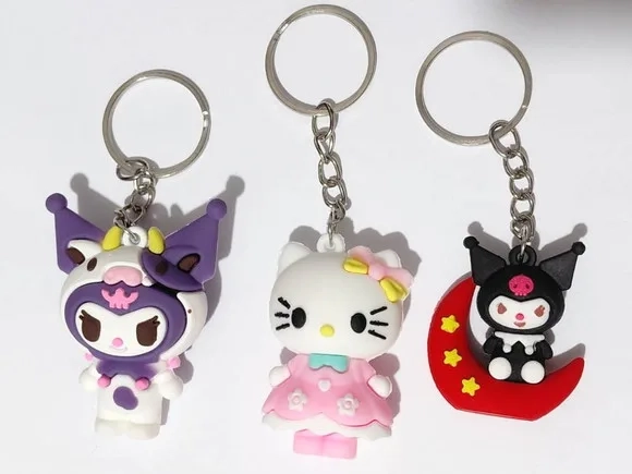 Chaveiro Kuromi e Hello Kitty Emborrachado - com 3 Unidade