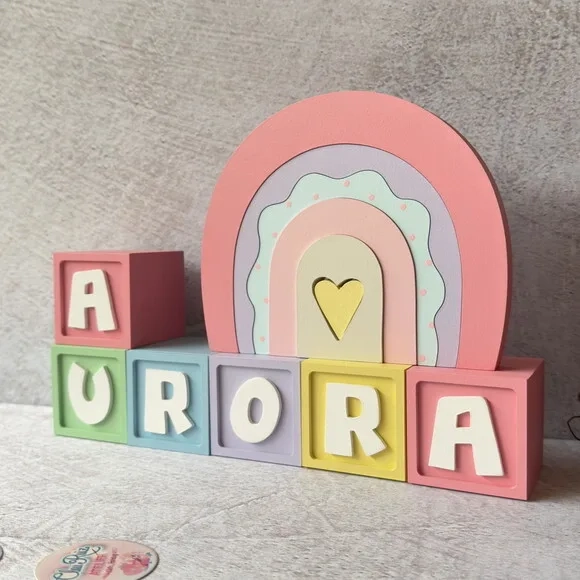 Arco Íris de Mesa Boho + Cubos Tons Pastel - Decoração Bebê