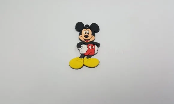 Pingente Minnie ou Mickey Emborrachado