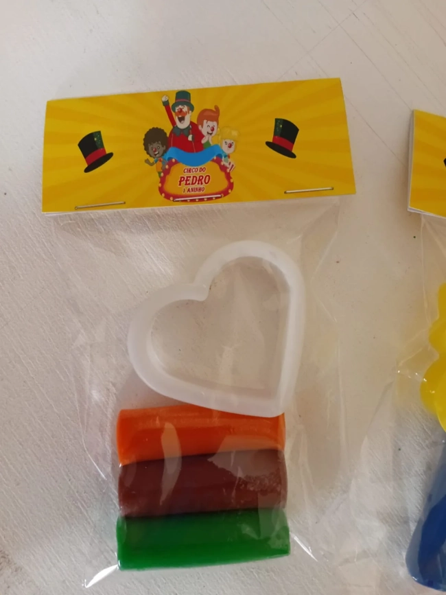 Kit Massinha de Modelar Mundo Bita para Lembrancinha