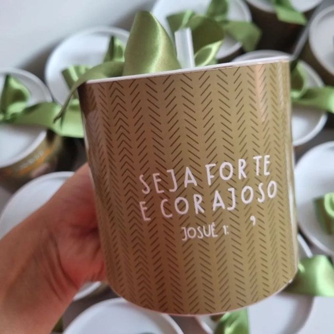 Centro de mesa fazendinha tubolata 10x10 com suporte para balão