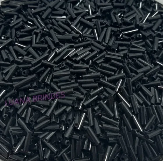 Canutilho Preto de acrílico - 3mm - pct com 50 gramas