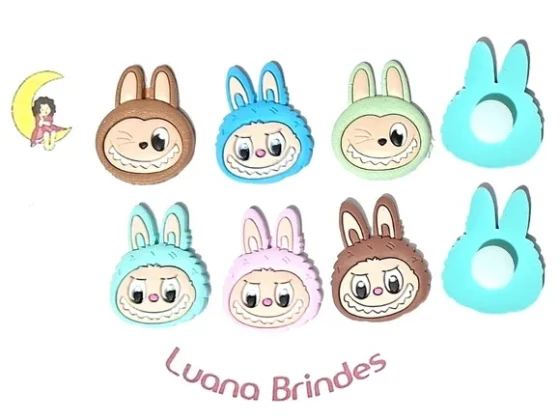 Carinha Labubu C/adaptador pra Sandalia ou Tênis -6 Unidades