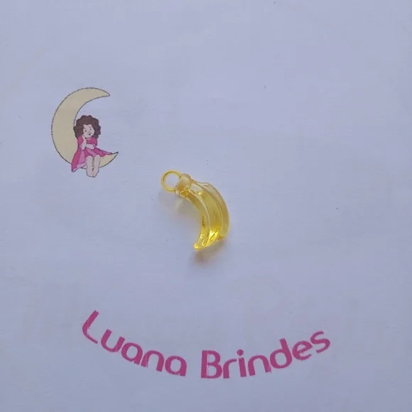 Pingente Banana Amarelo de Acrilico 2,5cm Pct 40 Unidades