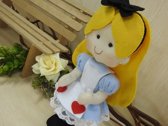 Alice no País das Maravilhas em Feltro