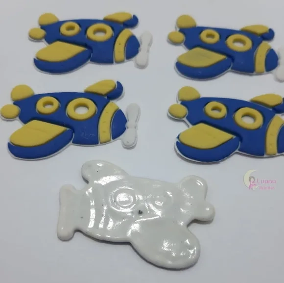 Aplique Avião Azul com Amarelo de Borracha - Pct C/6 Unid