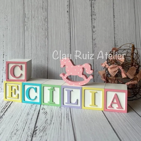 Cavalinho de Balanço + Cubos 6x6cm Ts Decoração Bebê