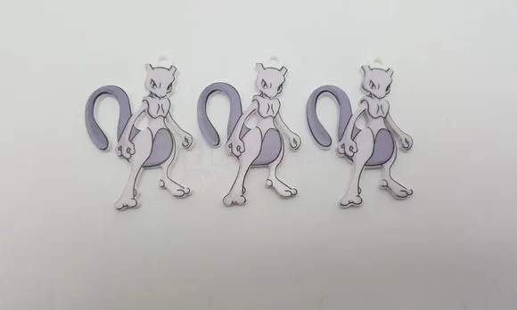 Pingente Pokémon Mewtwo em Acrílico UV