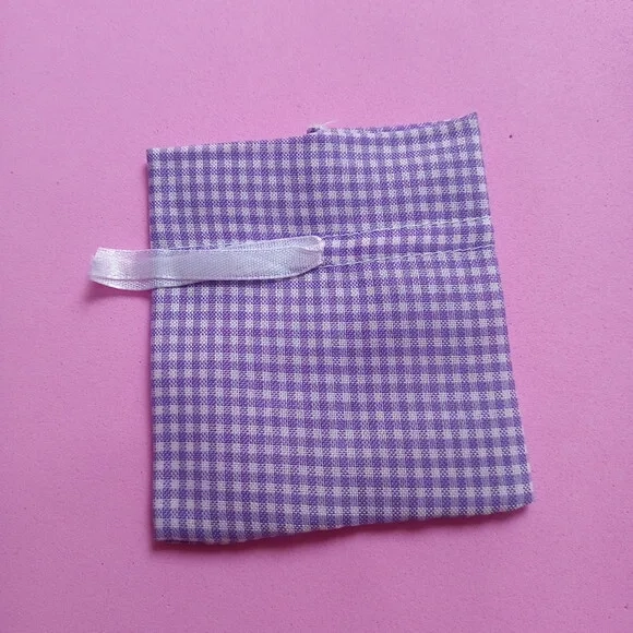 Saquinho Quadriculado Azul com Fita 10x13cm Pct 10 Unidades