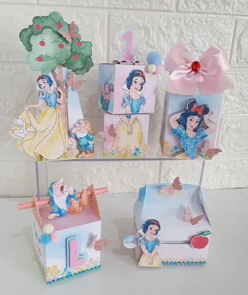 Kit 60 Lembrancinhas Branca de Neve Aquarelada