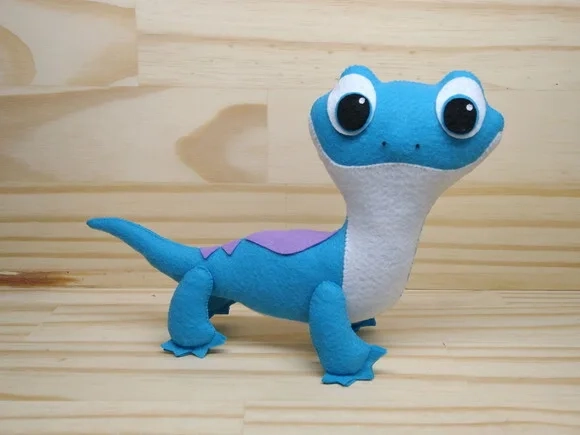 Bruni Salamandra Personagem Filme Frozen