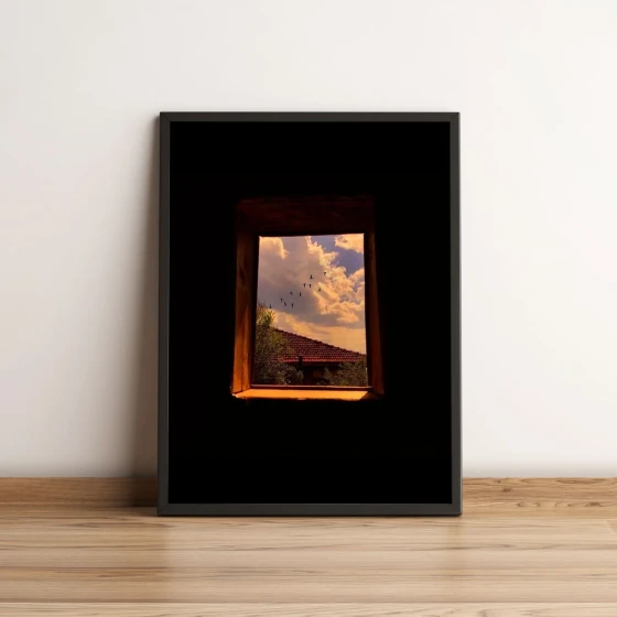 Quadro com Janela para o Céu e Pássaros Voando 32