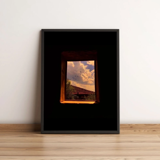 Quadro com Janela para o Céu e Pássaros Voando 32