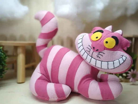 Gato da Alice no País das Maravilhas em Feltro