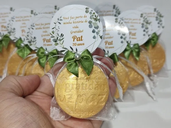 Lembrancinha 70 Anos: Sabonete Desejos de Gratidão P