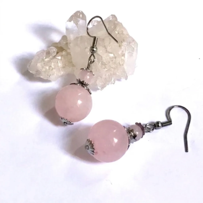 Brinco Pedra Quartzo Rosa Duas Esferas e Aço Inox