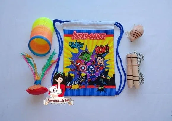Mochila Boa Infância Tema Vingadores Desenho