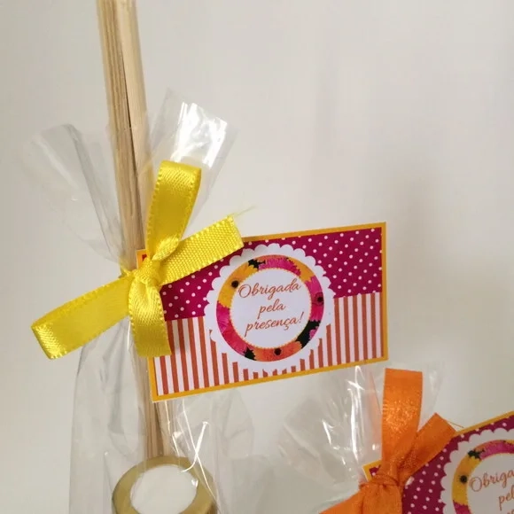 Lembrança 80 anos Kit com 20 de cada