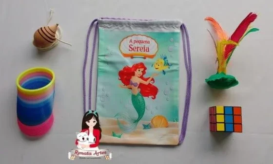 Mochila Brinquedos Retrô Tema Ariel