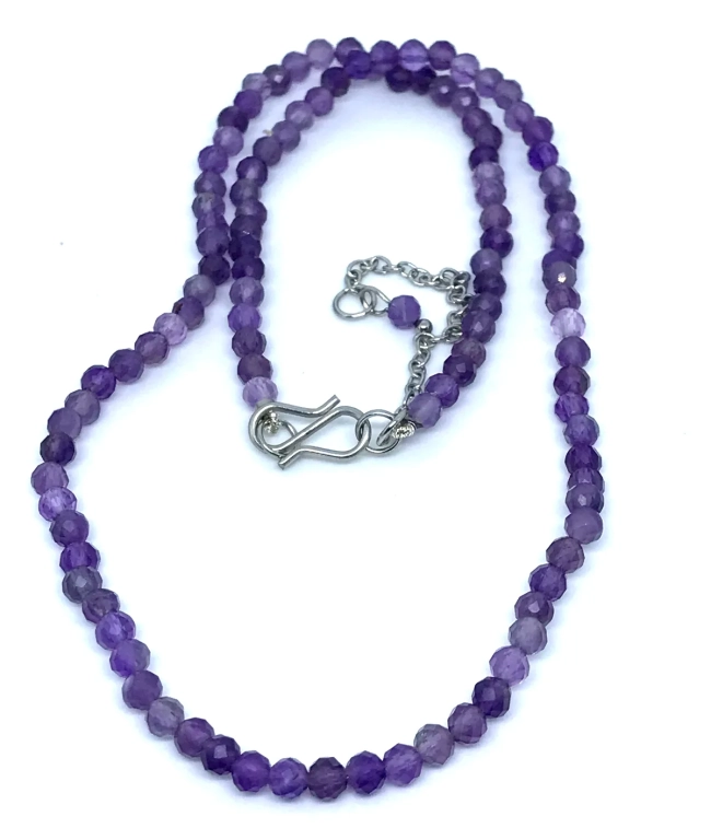 Choker Colar com Pedras Ametistas facetadas Delicadas E Aço Inox