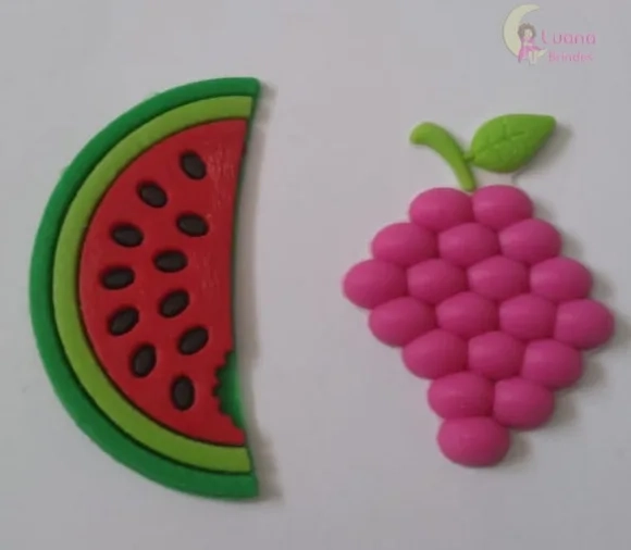 Apliques Frutas de borracha - pct c/8 unidades