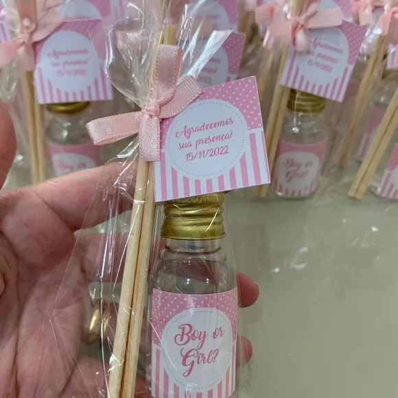 Lembrança Chá Revelação Aromatizador Rosa Bebê e Verde Oliva