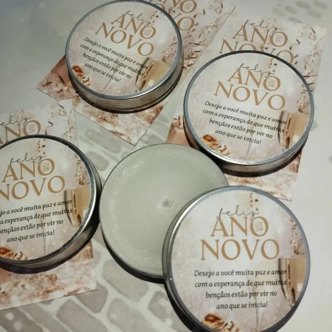 25 unidades de Vela Aromática na latinha Personalizada Ano Novo Reveillon - Trabalhamos com qualquer tema - Informar o tema no chat