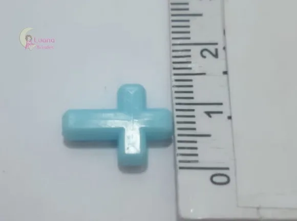 Cruz Colorida de Acrílico Furo Passante 1,5cm Pct 100 Unids