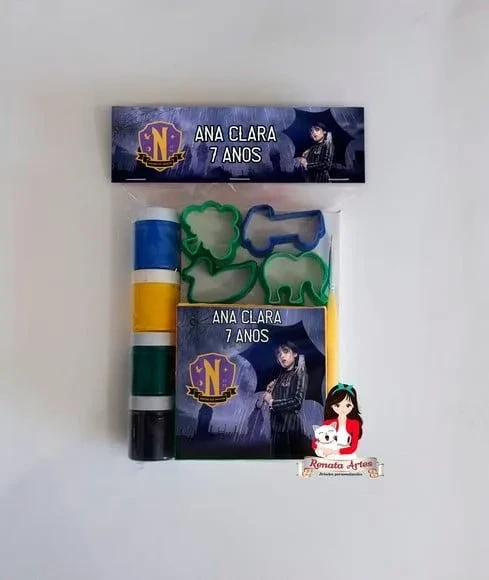 Kit Artes Personalizado Wandinha