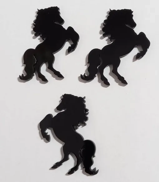 Aplique Cavalo no Acrílico Preto - 6 Peças