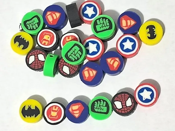 Conta Heróis Marvel Emborrachado Furo Passante Pacotes com 2