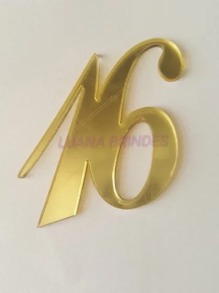 Aplique Número 15 Acrílico Espelhado Dourado 5cm Pct 4 Und