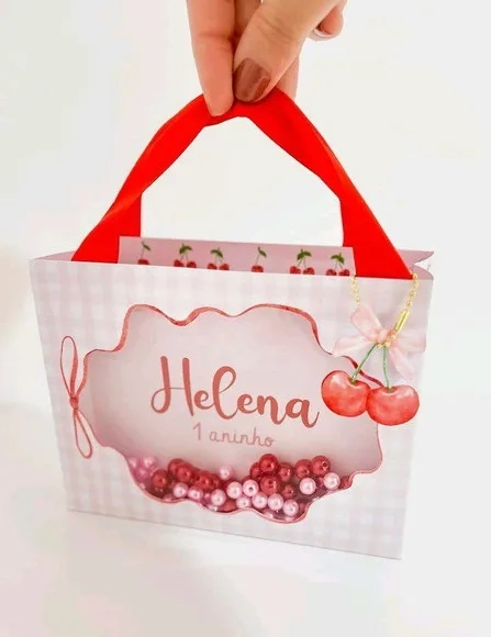 20 Sacolinha Premium Festa Cerejinha Lembrancinha com Visor