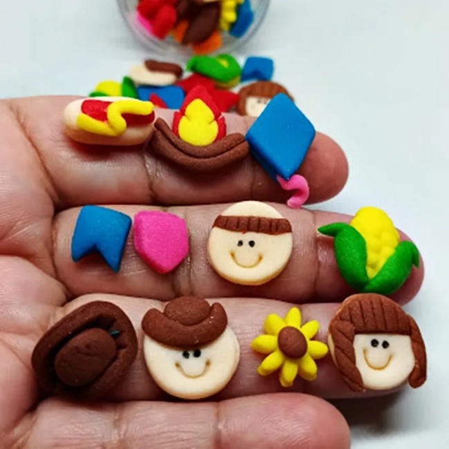 Box 40 Mini Confeitos Festa Junina para decorar doces