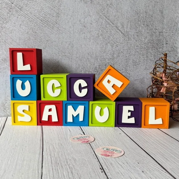 Cubos Decorativos tema Pocoyo Personalizados 6x6cm para Decoração de Festas e Quarto de Bebê