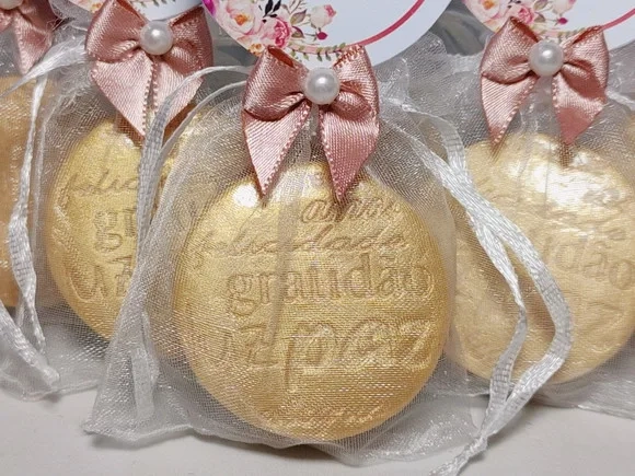 Lembrancinha 70 Anos: Sabonete Desejos de Gratidão P