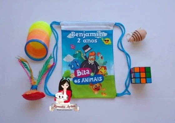 Mochila Brinquedos Retrô Tema Bita e os Animais