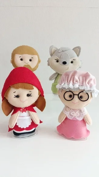 Combo Chapeuzinho e Seus Amigos 15cm Como 10 Peças